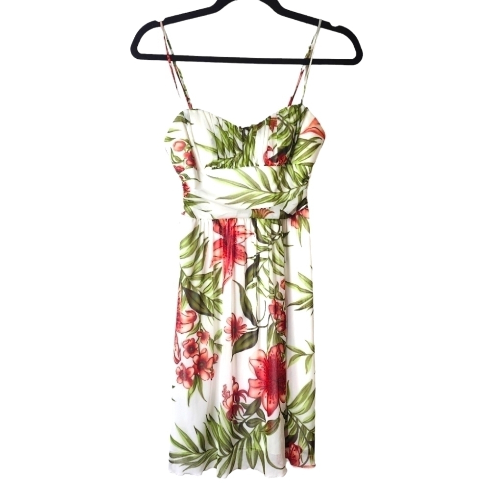 SPEEKLESS CLASSIC WHITE RED GREEN FLORAL DRESS SIZE SMALL